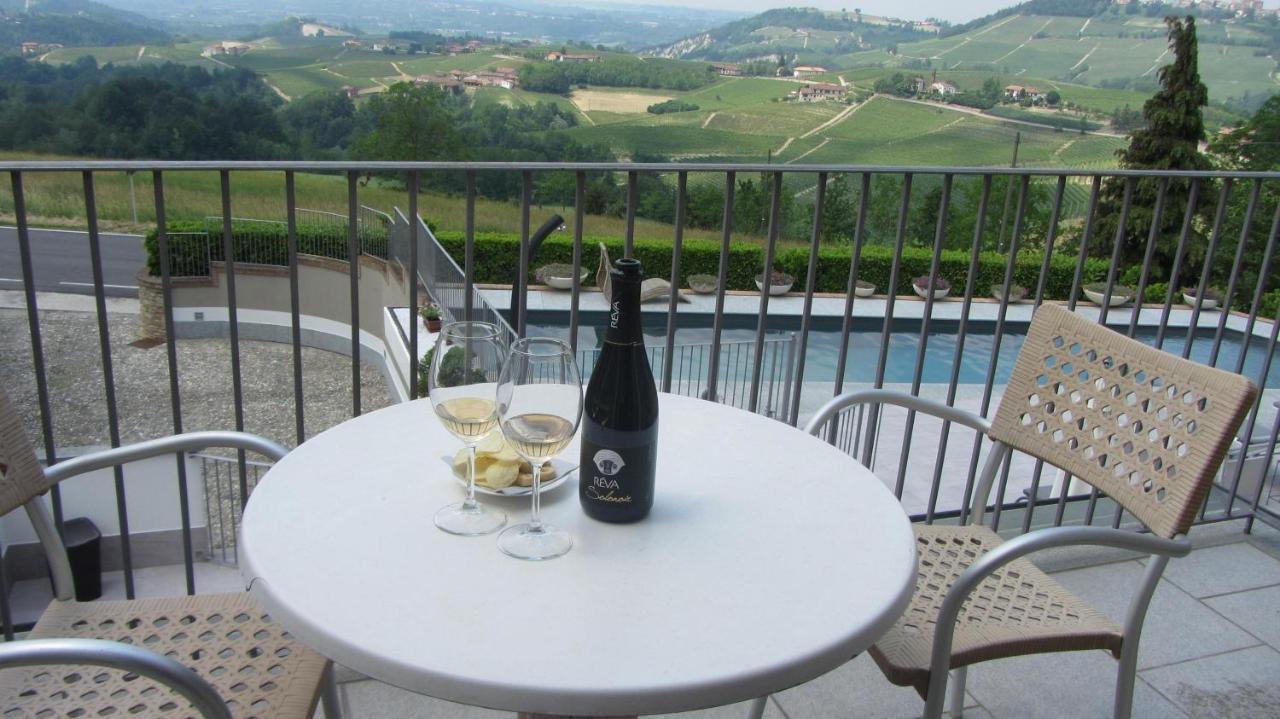 Monforte dʼAlba Reva Residences And Pool מראה חיצוני תמונה