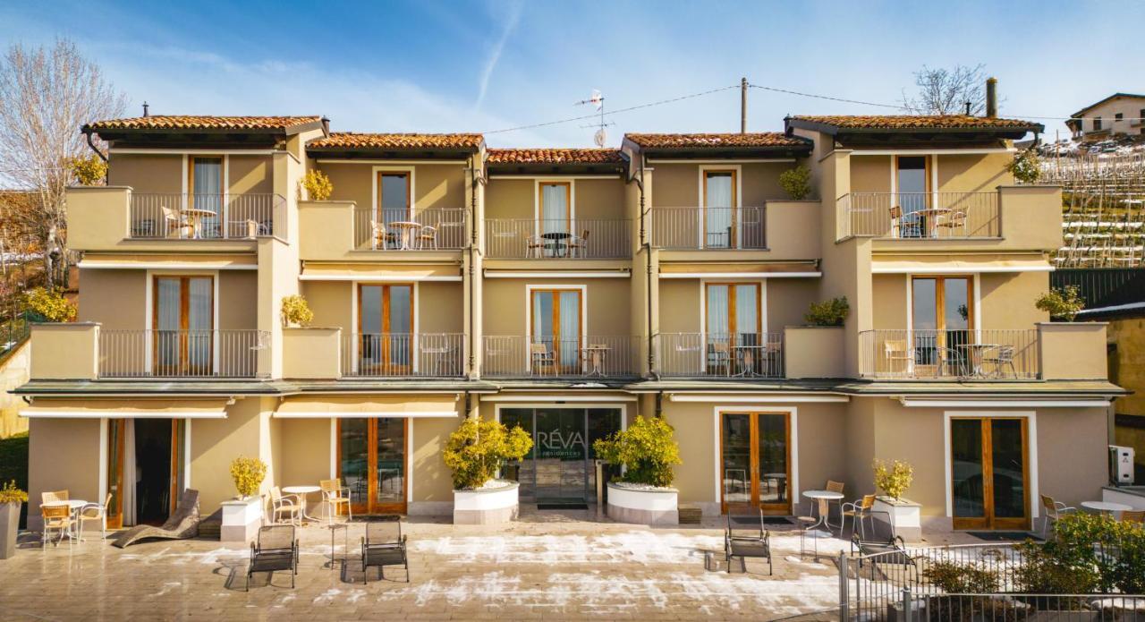 Monforte dʼAlba Reva Residences And Pool מראה חיצוני תמונה
