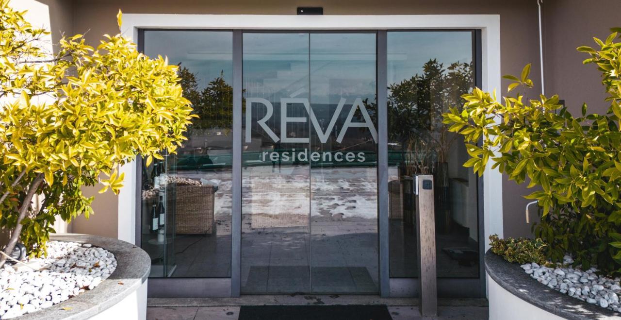 Monforte dʼAlba Reva Residences And Pool מראה חיצוני תמונה